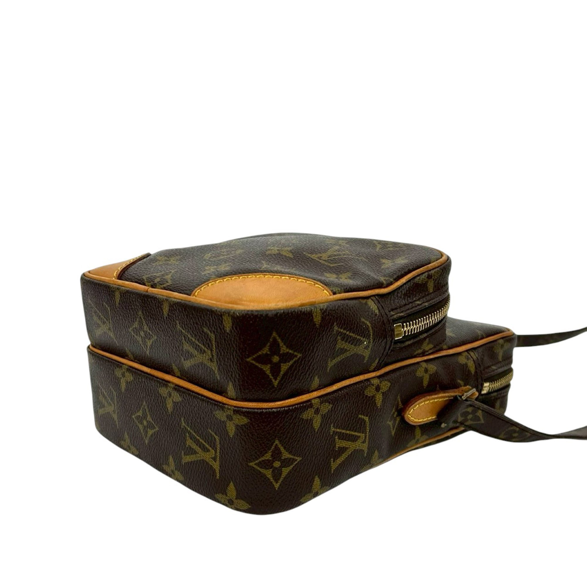 Monogram Amazone - Image 6