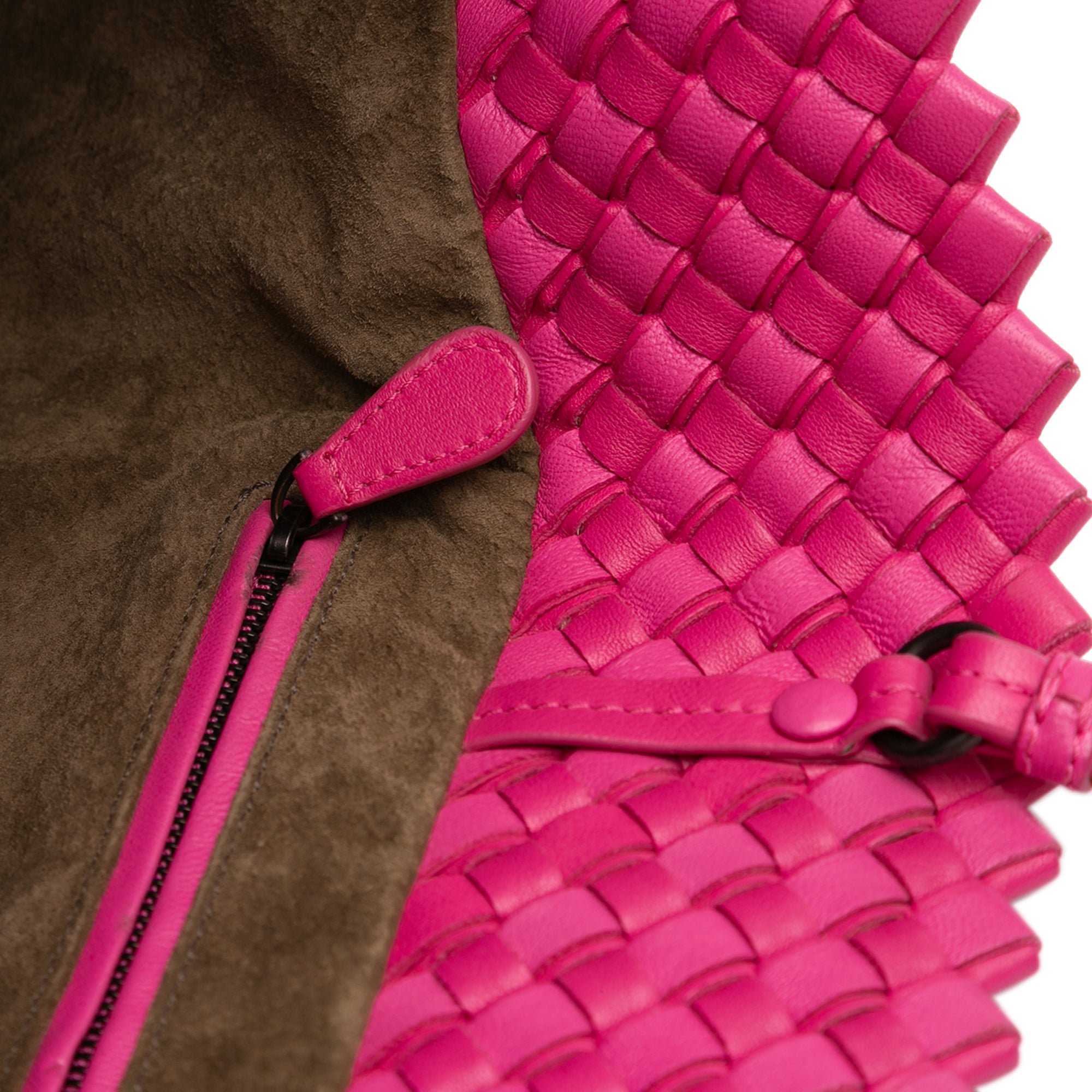 Intrecciato Trimmed Bicolor Nappa Tote - Image 5