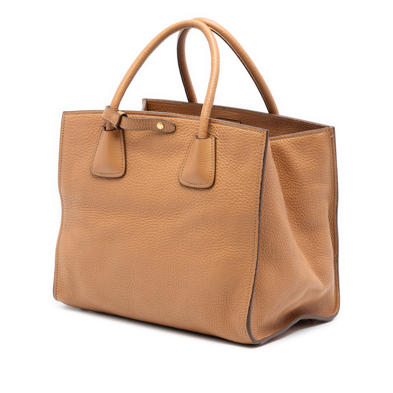 Vitello Daino Front Pocket Open Convertible Tote - Image 2