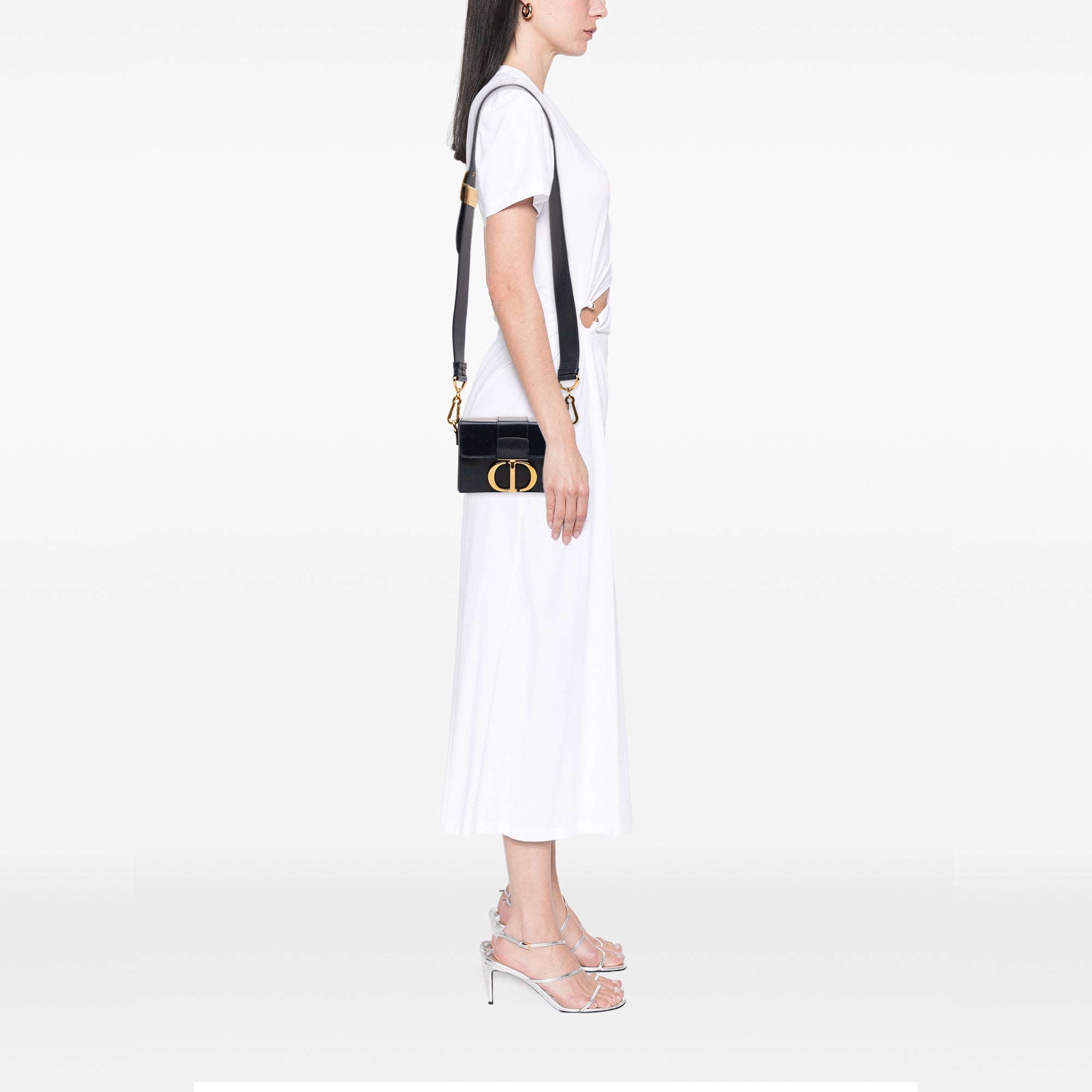 Leather 30 Montaigne Box Bag - Image 11