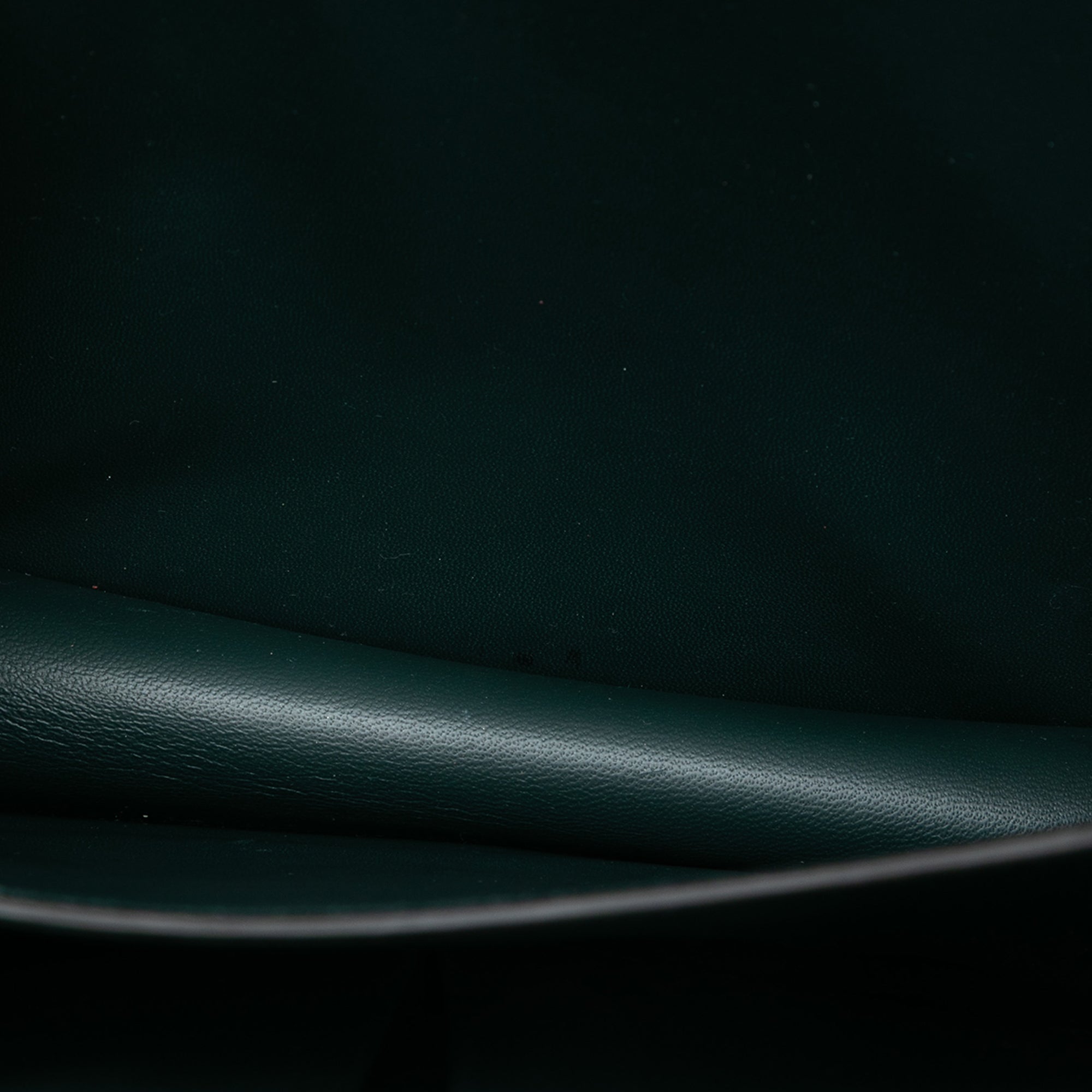 Medium Calfskin Classic Box - Image 4