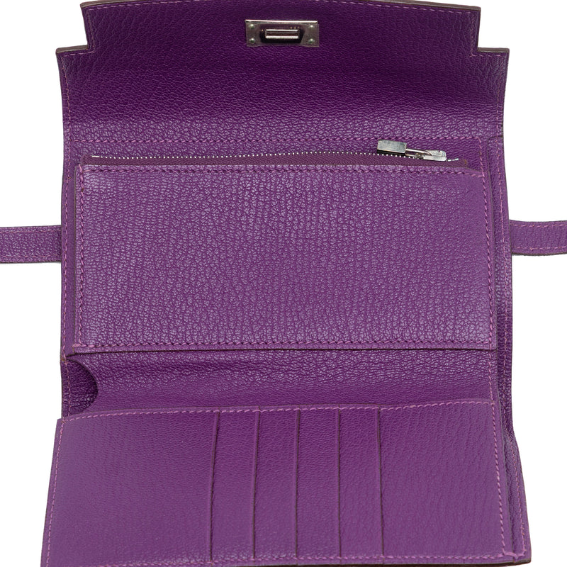Medium Chevre Mysore Kelly Wallet - Image 4