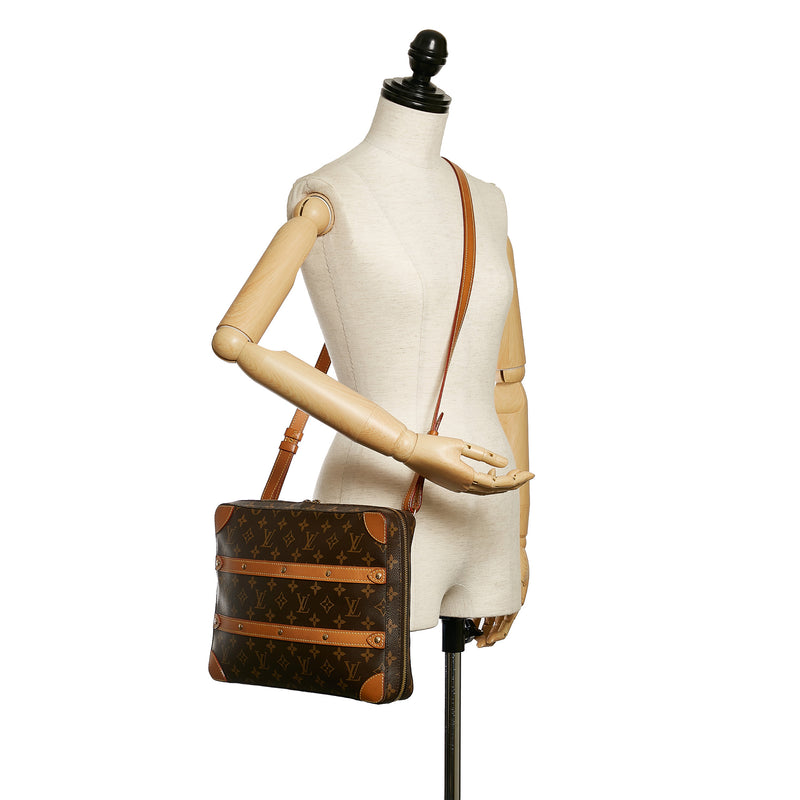 Monogram Soft Trunk Messenger MM - Image 10