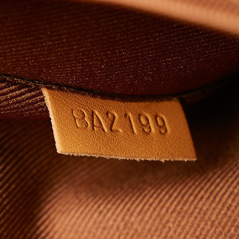 Monogram Soft Trunk Messenger MM - Image 8