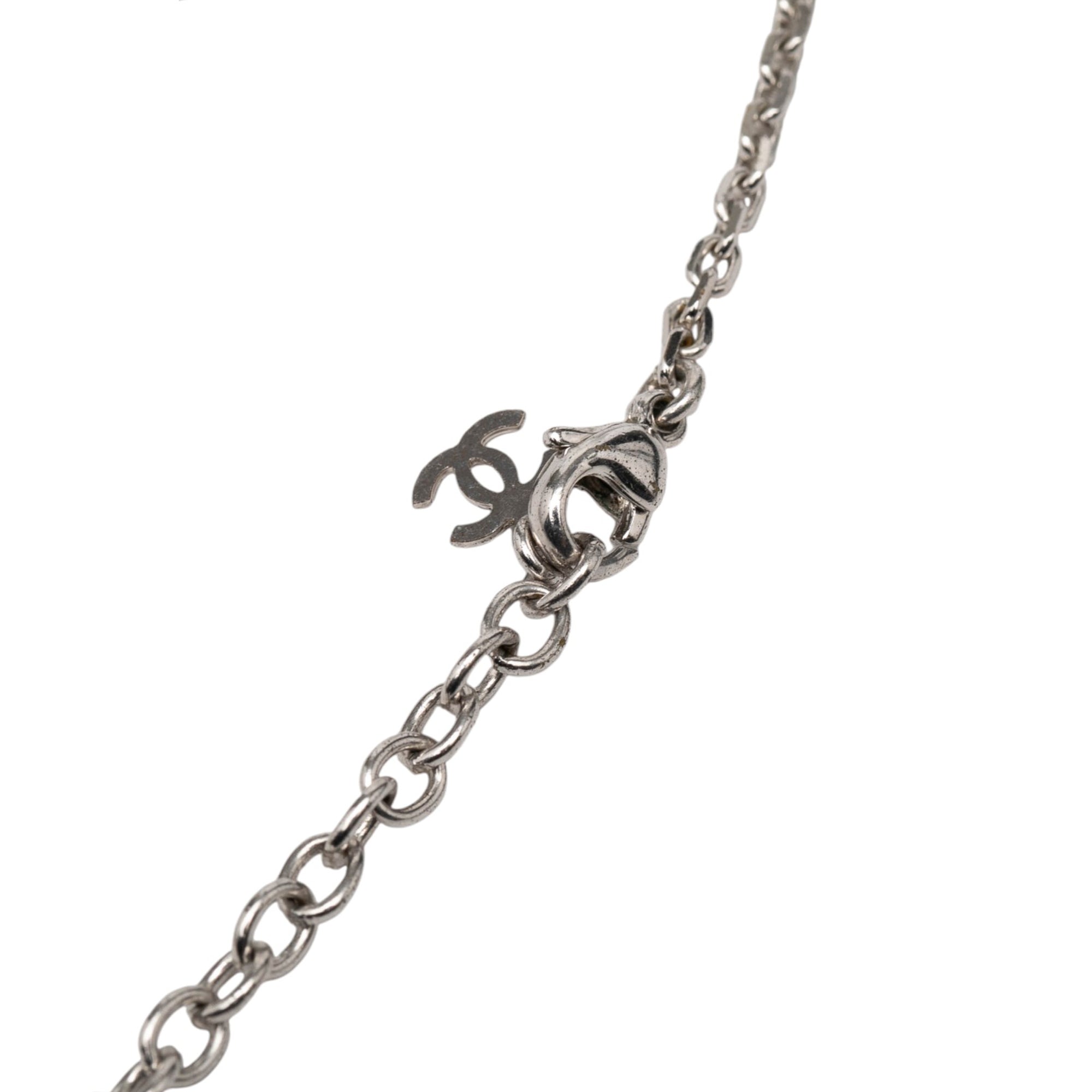 CC Silver Plated Resin Rhinestone Pendant Necklace - Image 4