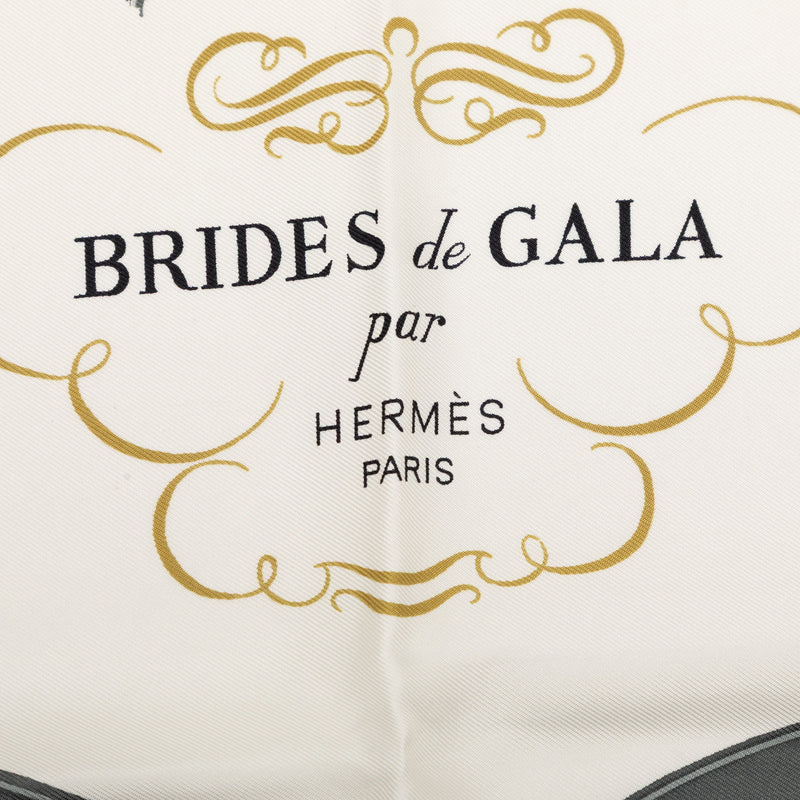 Brides de Gala Silk Scarf 90 - Image 3