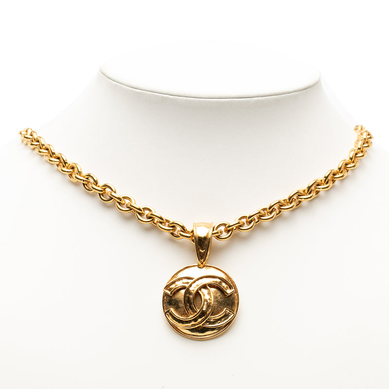 CC Gold Plated Round Pendant Necklace - Image 5