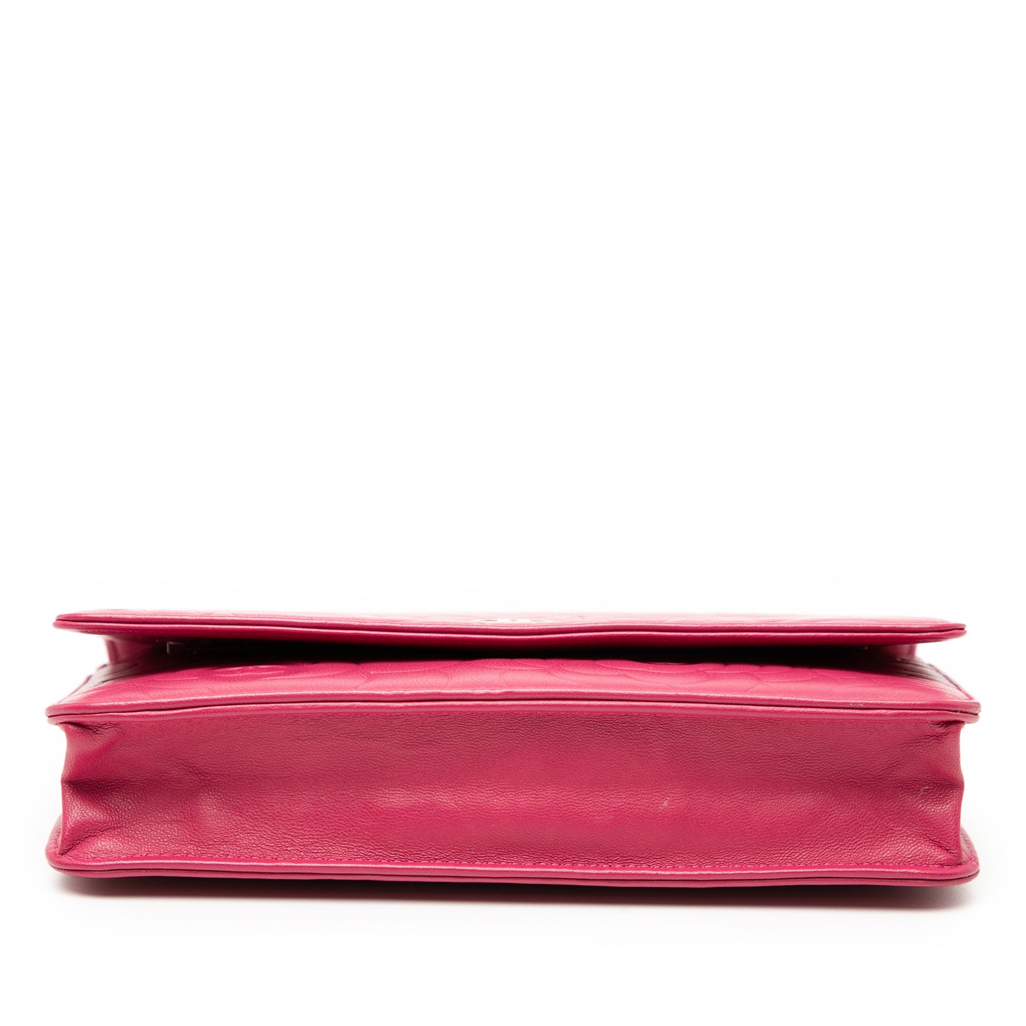 CC Embossed Lambskin Camellia Wallet On Chain - Image 3