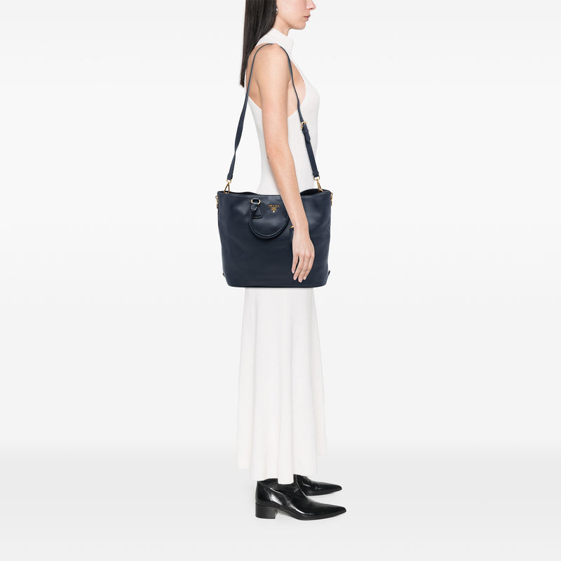 Vitello Daino Side Zip Open Convertible Tote - Image 6