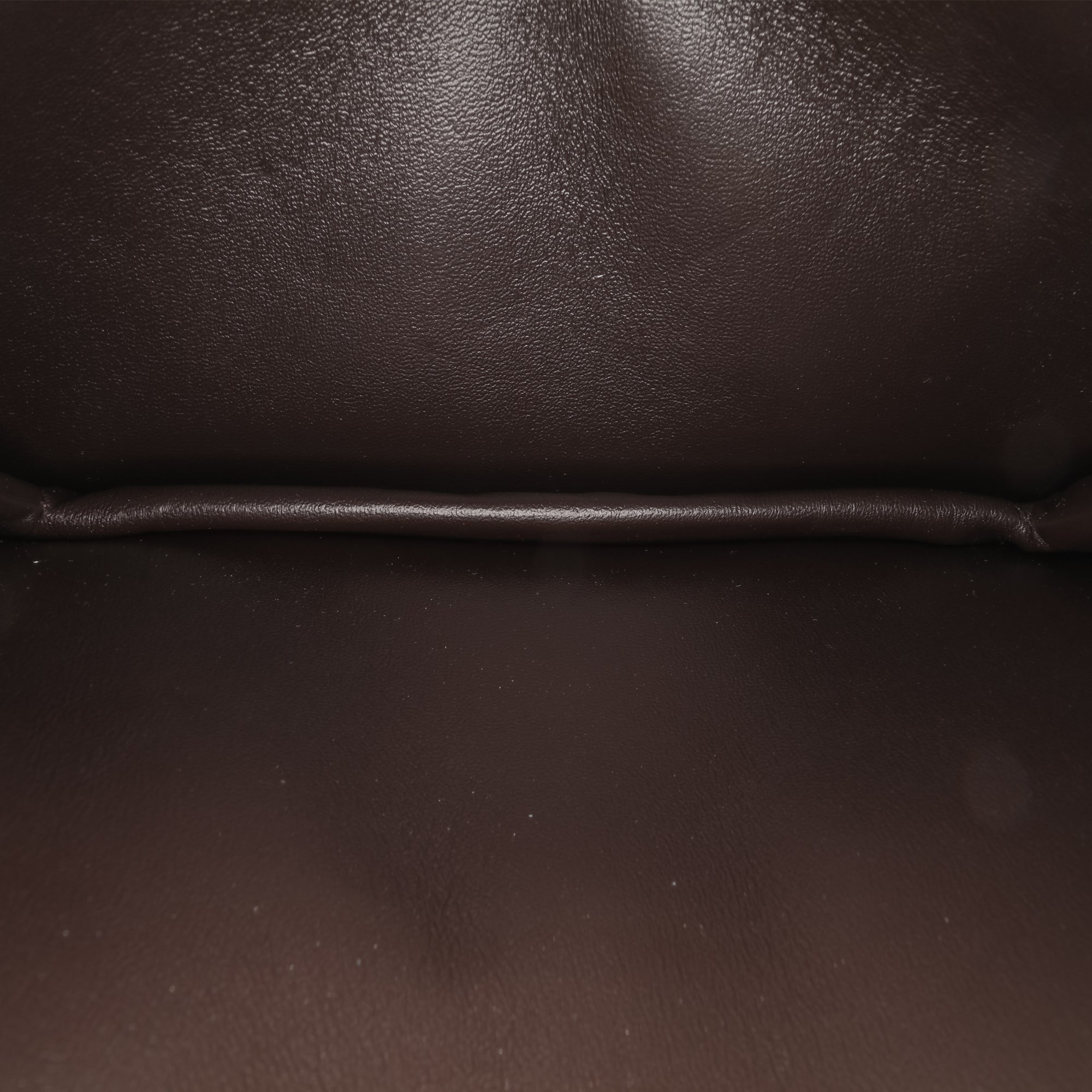 Calfskin Vitello King Nubuck Pequin Karligraphy Pocket Shoulder Bag - Image 6
