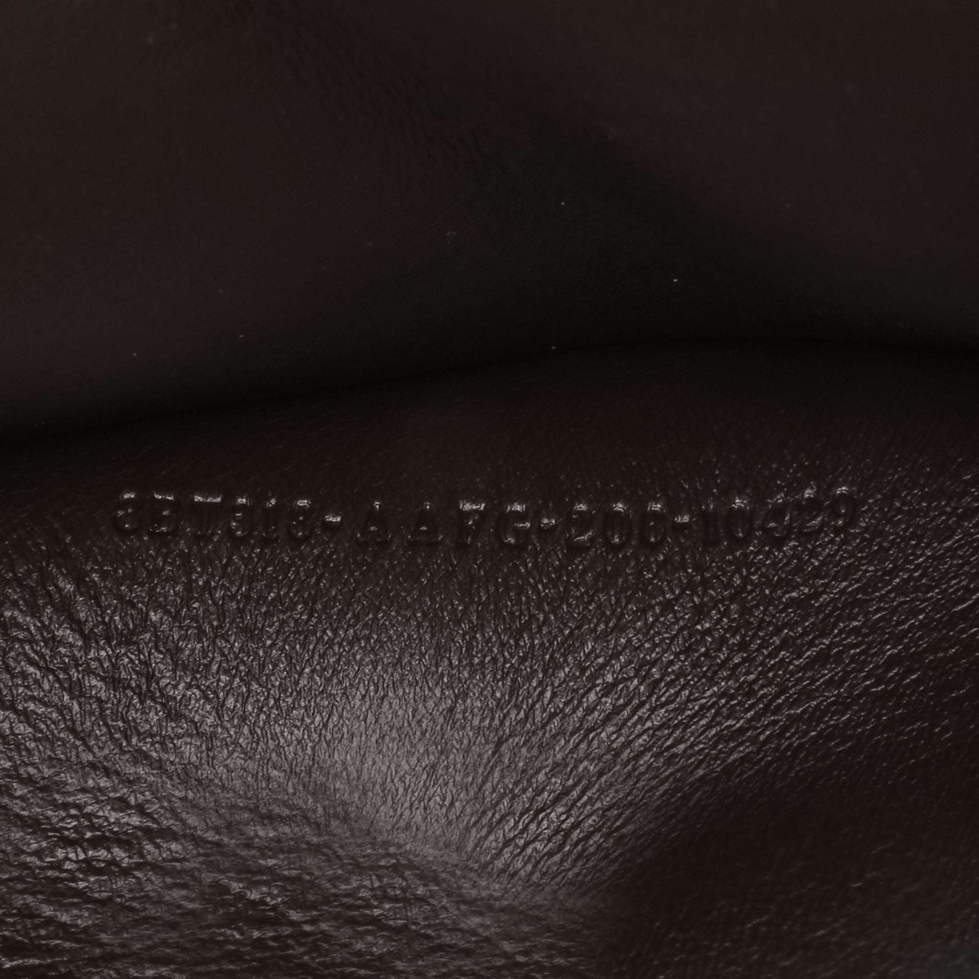 Calfskin Vitello King Nubuck Pequin Karligraphy Pocket Shoulder Bag - Image 8