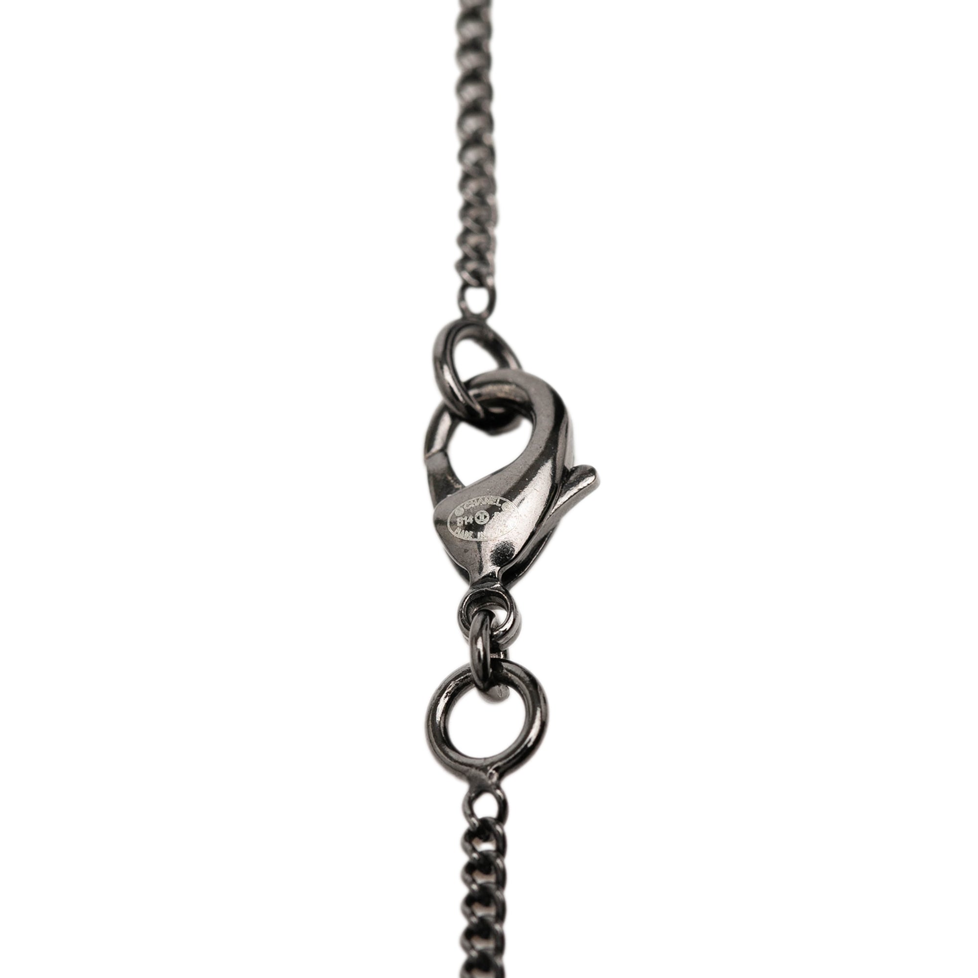 CC Brass Faux Pearl and Bead Drop Pendant Necklace - Image 5