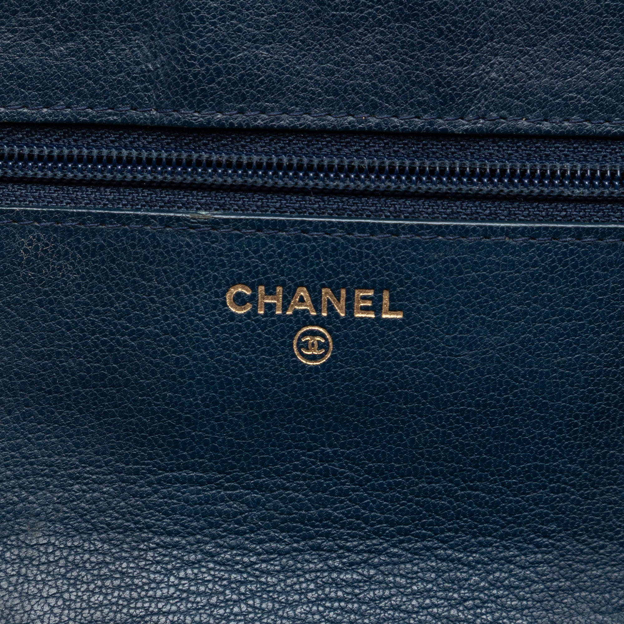 Quilted Patent and Goatskin CC Eyelet Wallet On Chain - Image 5