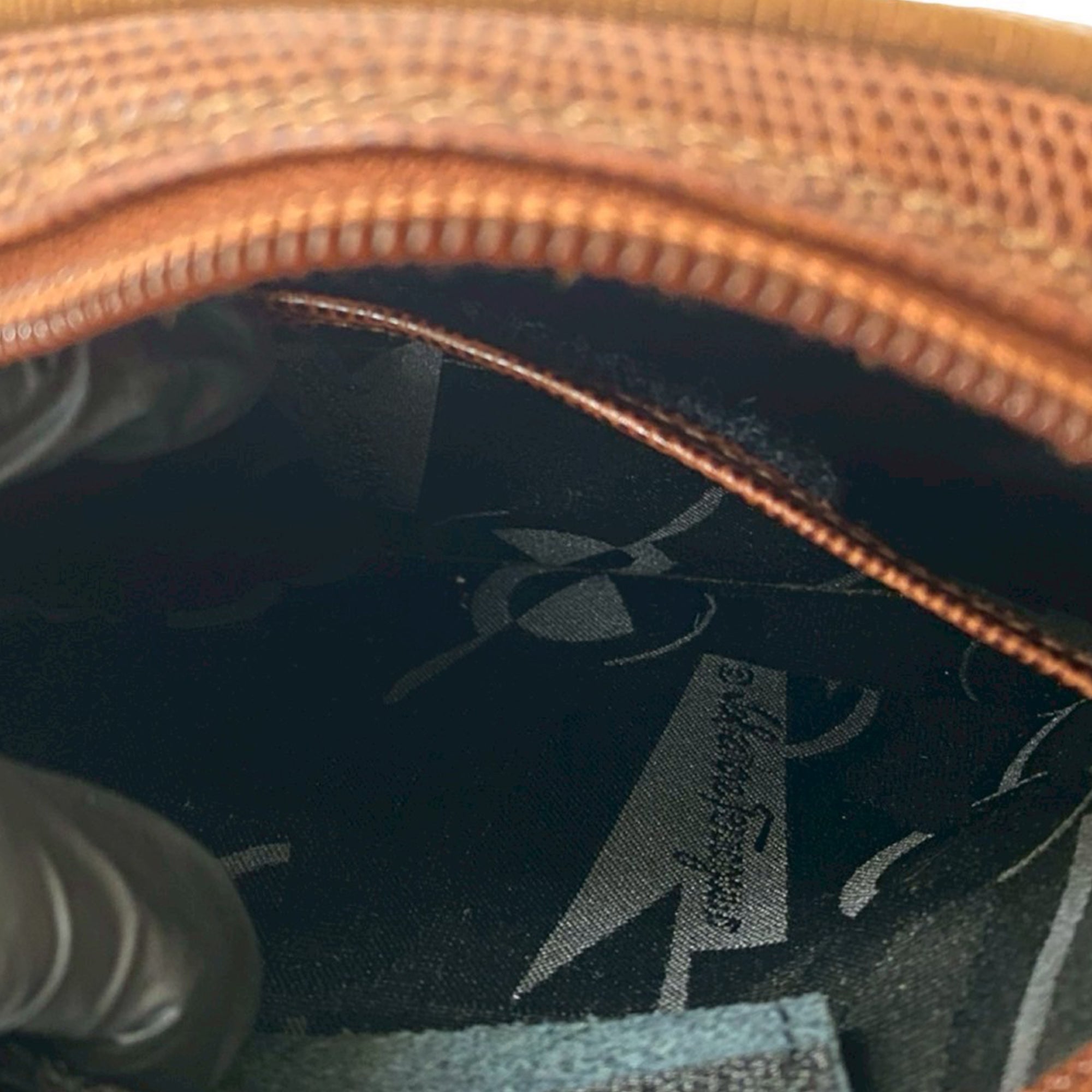Lizard Embossed Leather Vara Crossbody - Image 4
