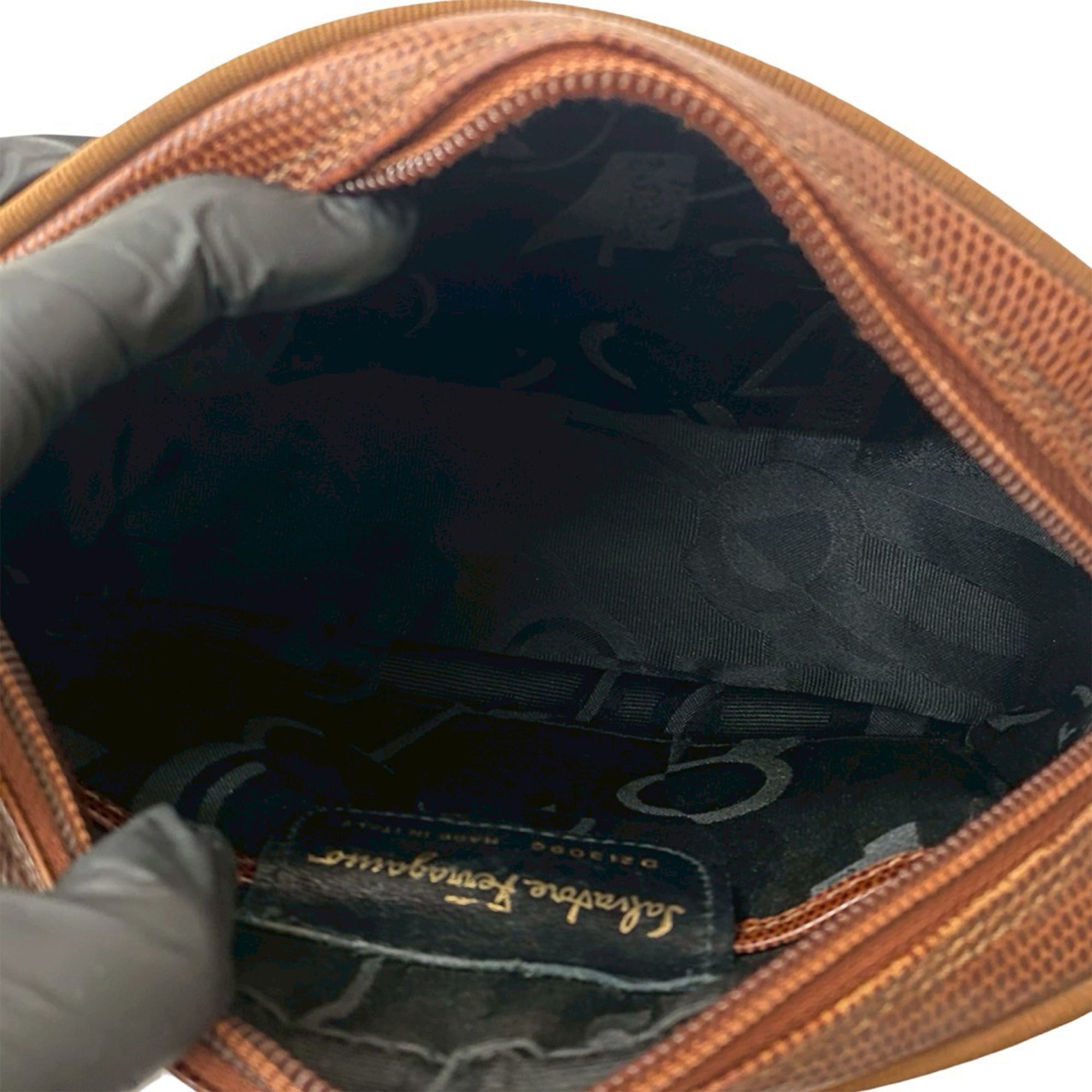 Lizard Embossed Leather Vara Crossbody - Image 5
