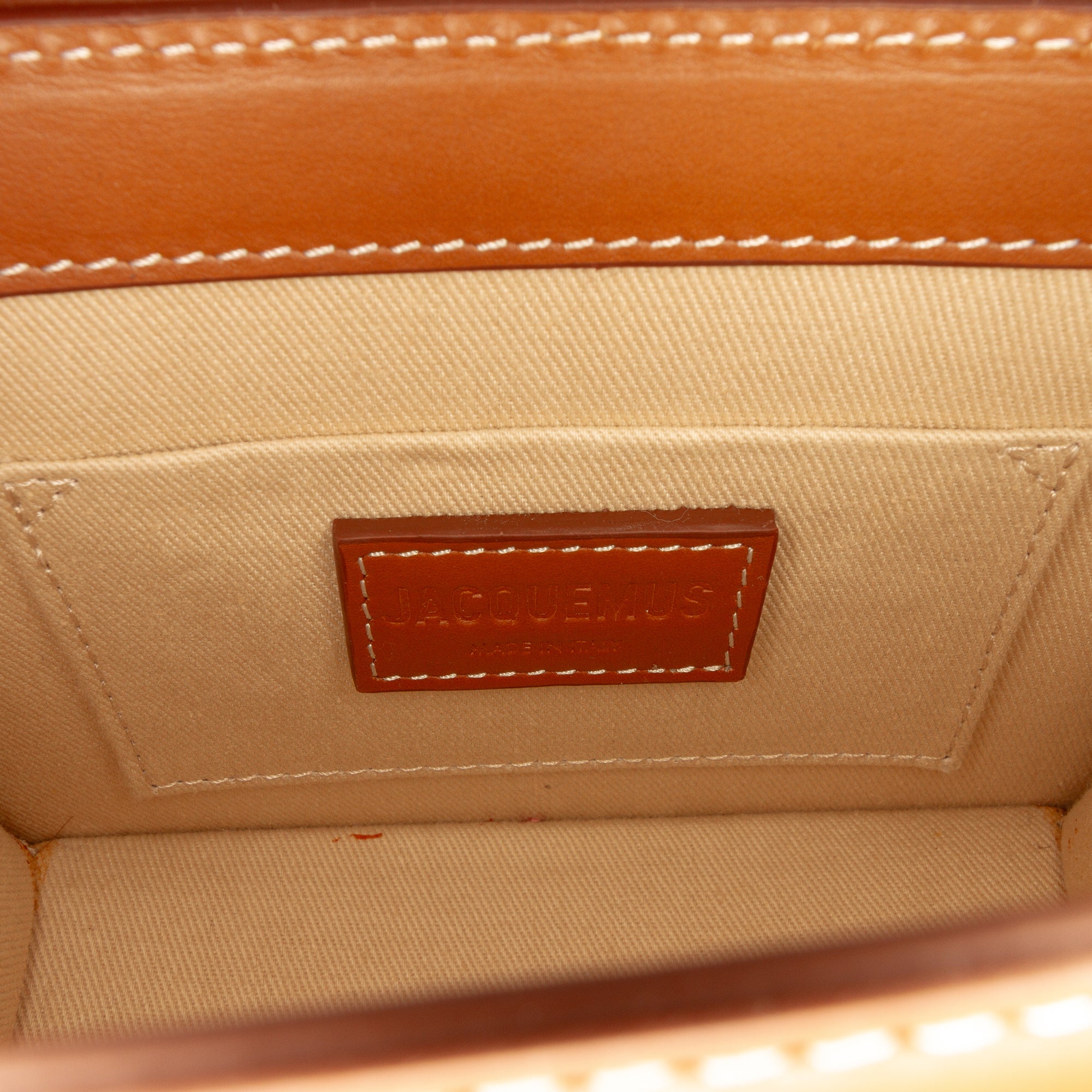 Leather Le Chiquito Moyen Boucle - Image 5