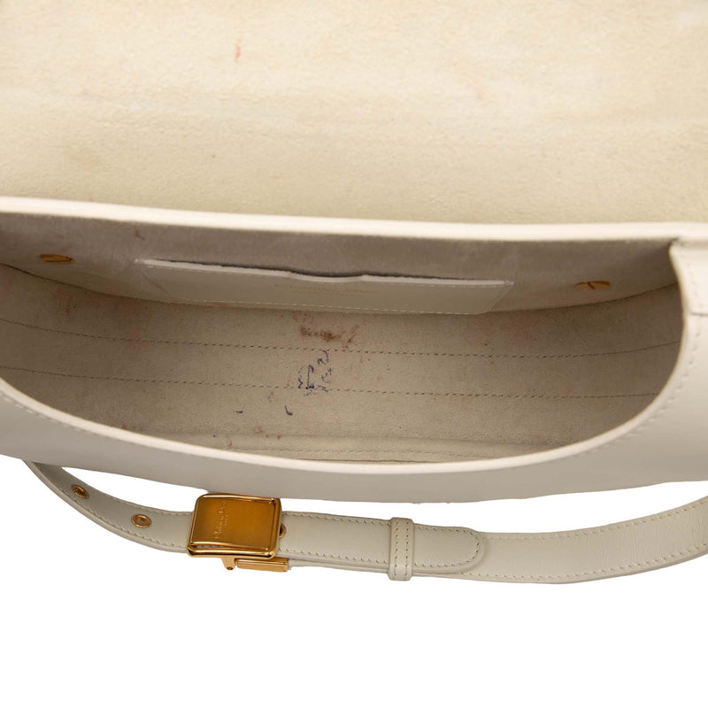 Medium Leather Bobby Crossbody - Image 4
