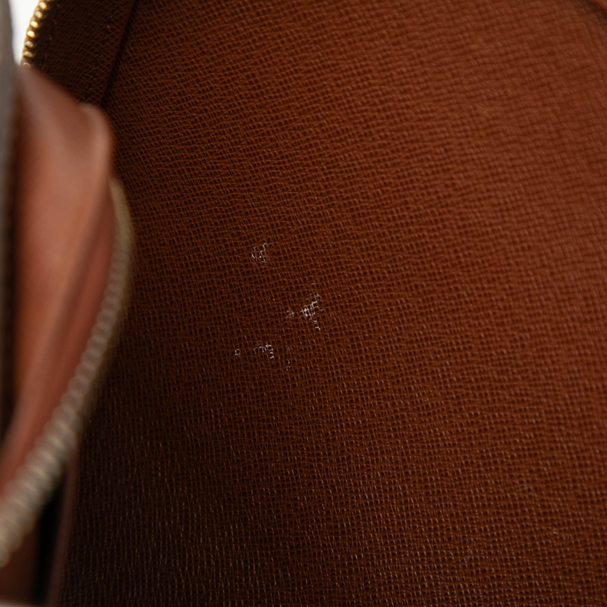 Monogram Orsay - Image 6