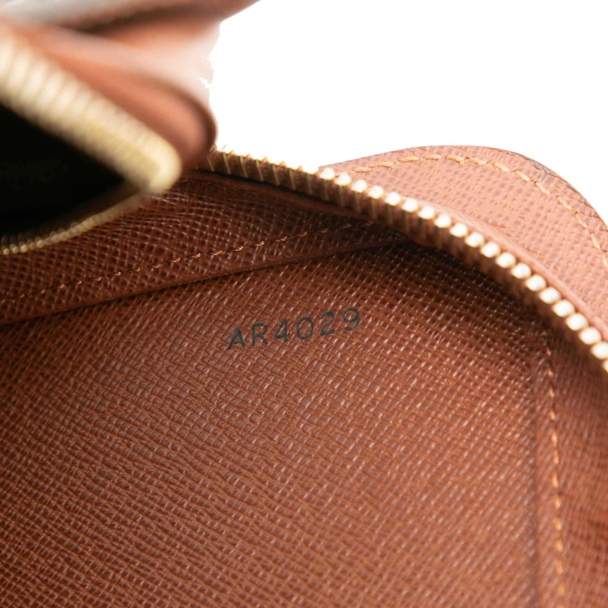 Monogram Orsay - Image 7