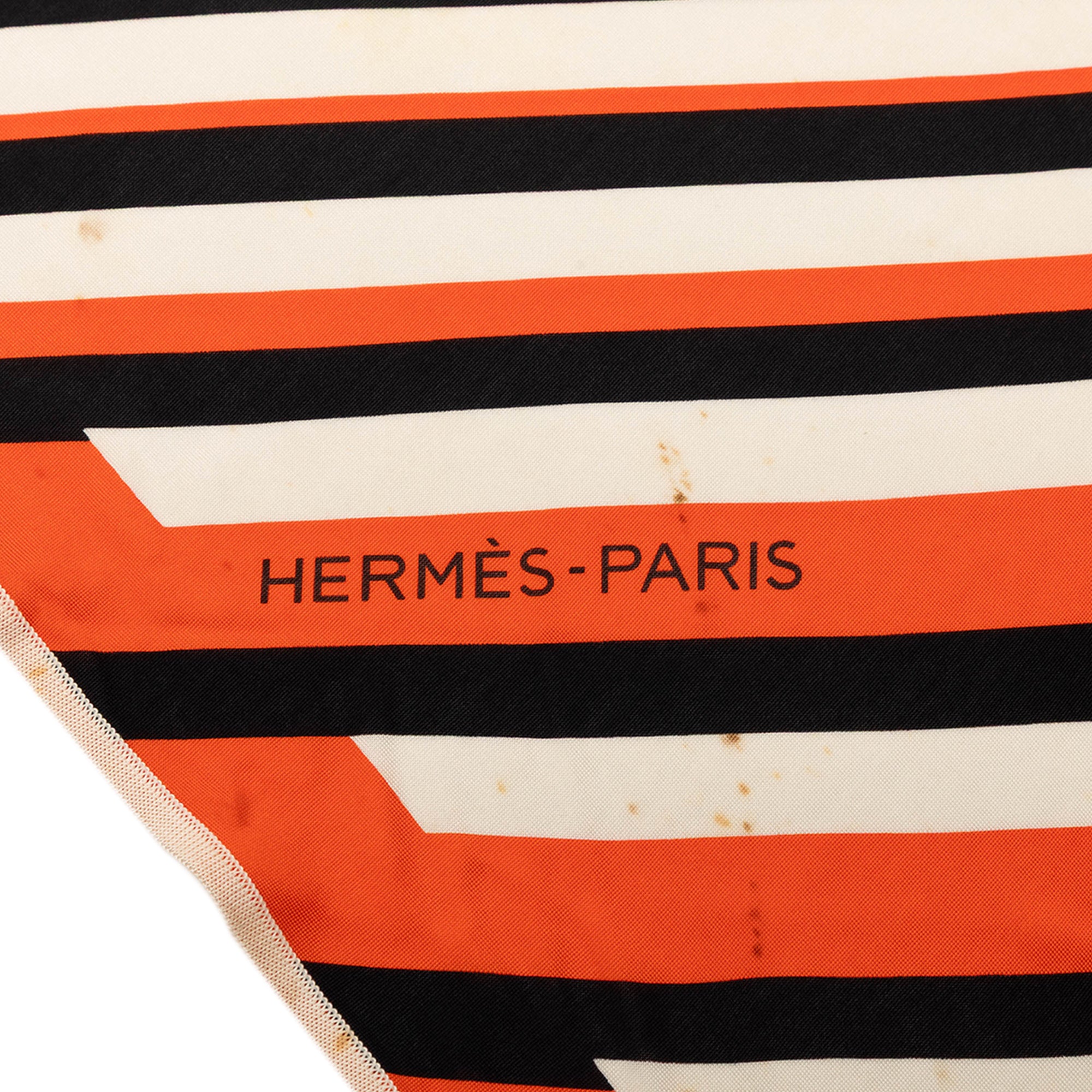 Triangular H Au Galop Silk Scarf - Image 5