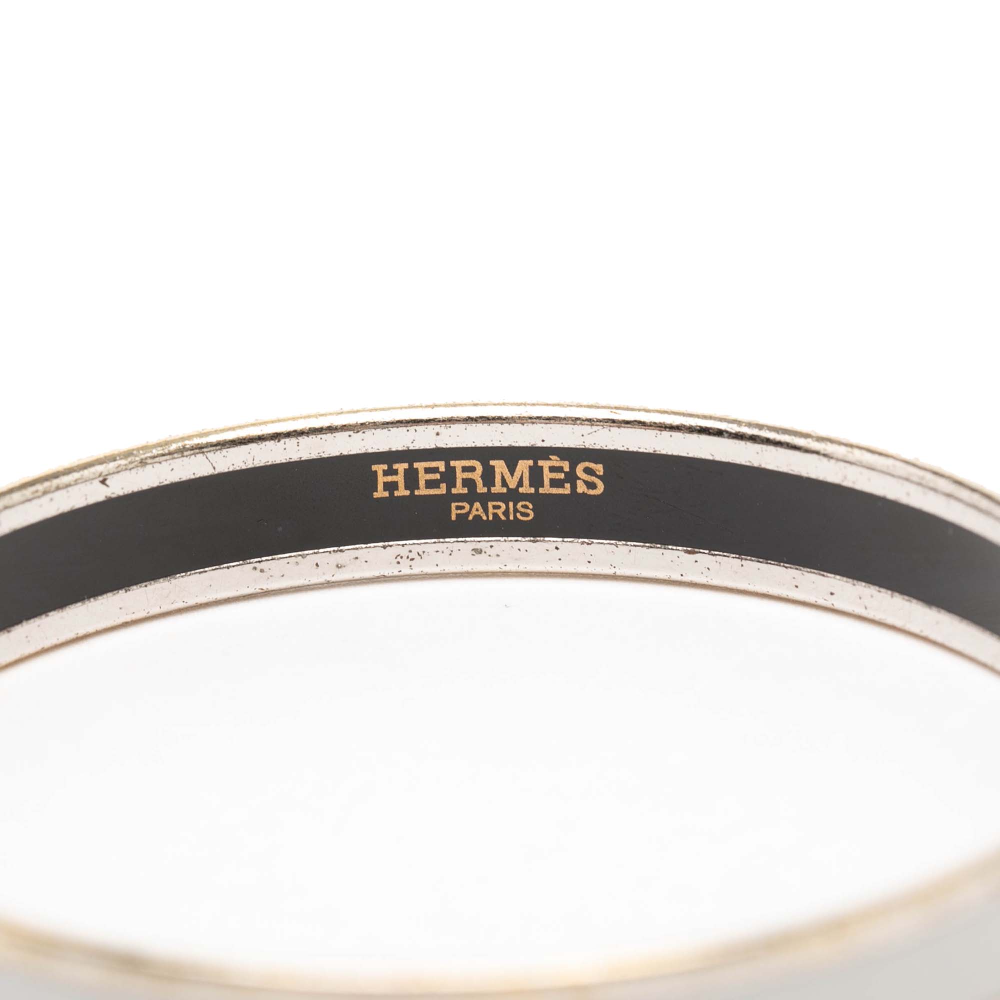 Narrow Caleche Enamel Bangle 70 - Image 5