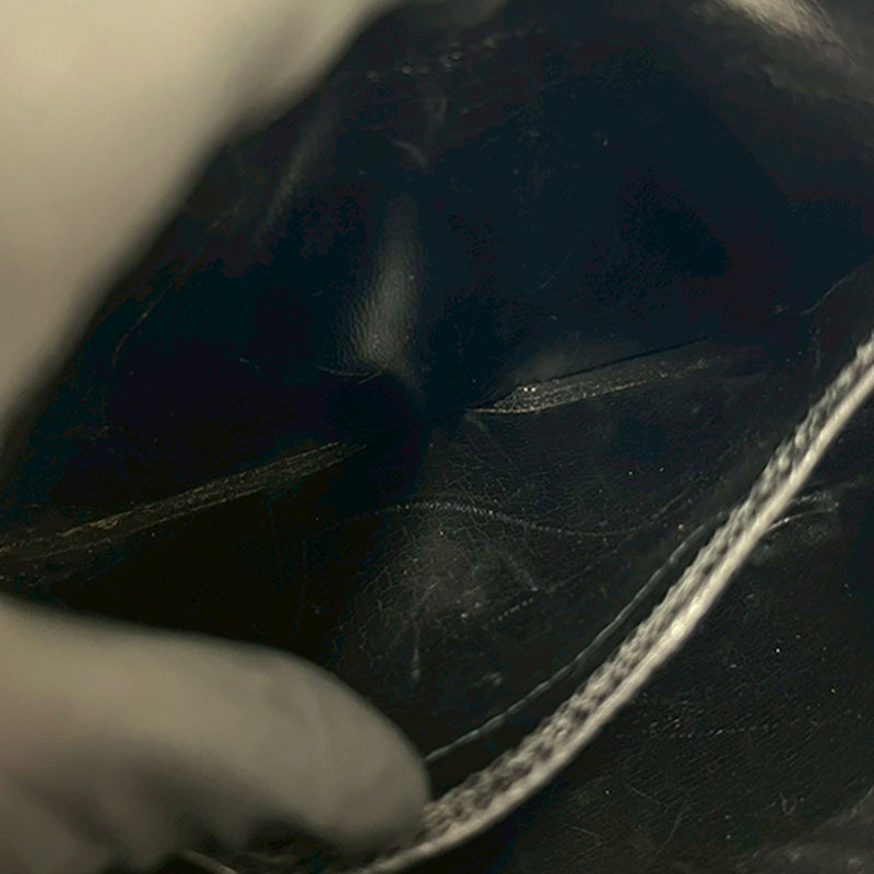 Lizard Embossed Leather Vara Crossbody - Image 4