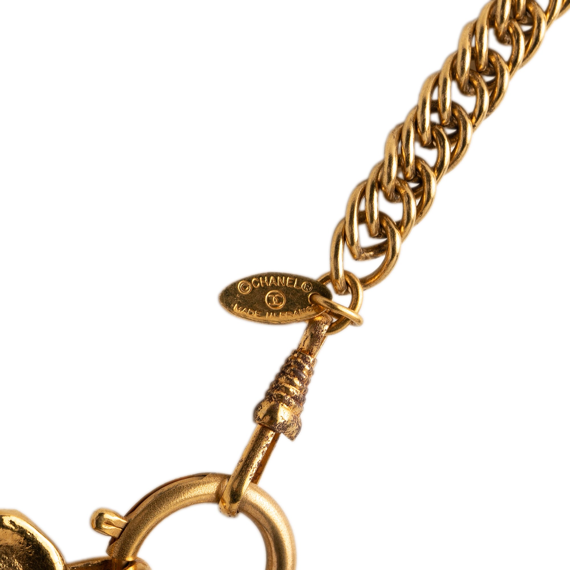 Gold Plated 31 Rue Cambon Plaque Pendant Necklace - Image 4
