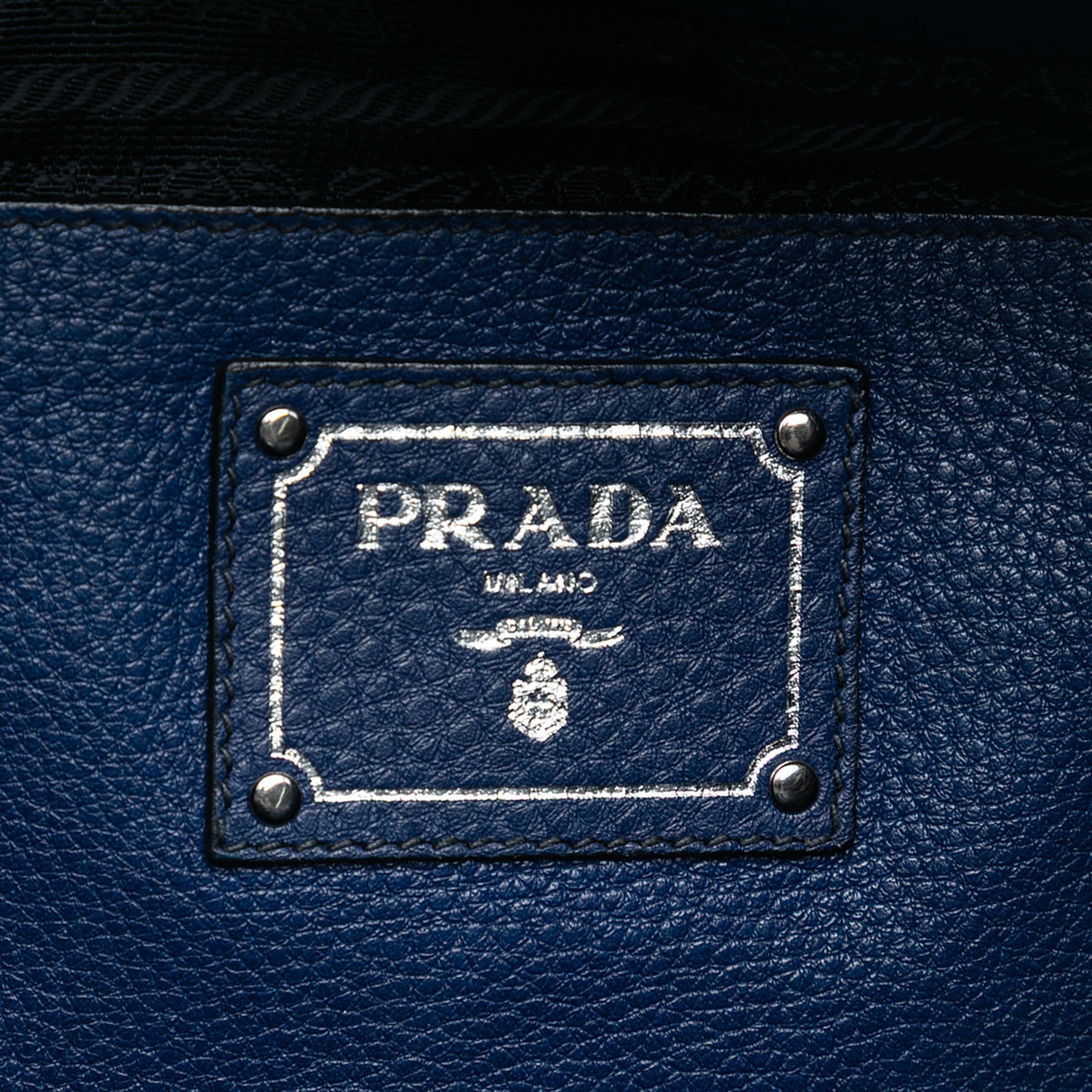 Vitello Daino Open Convertible Tote - Image 5