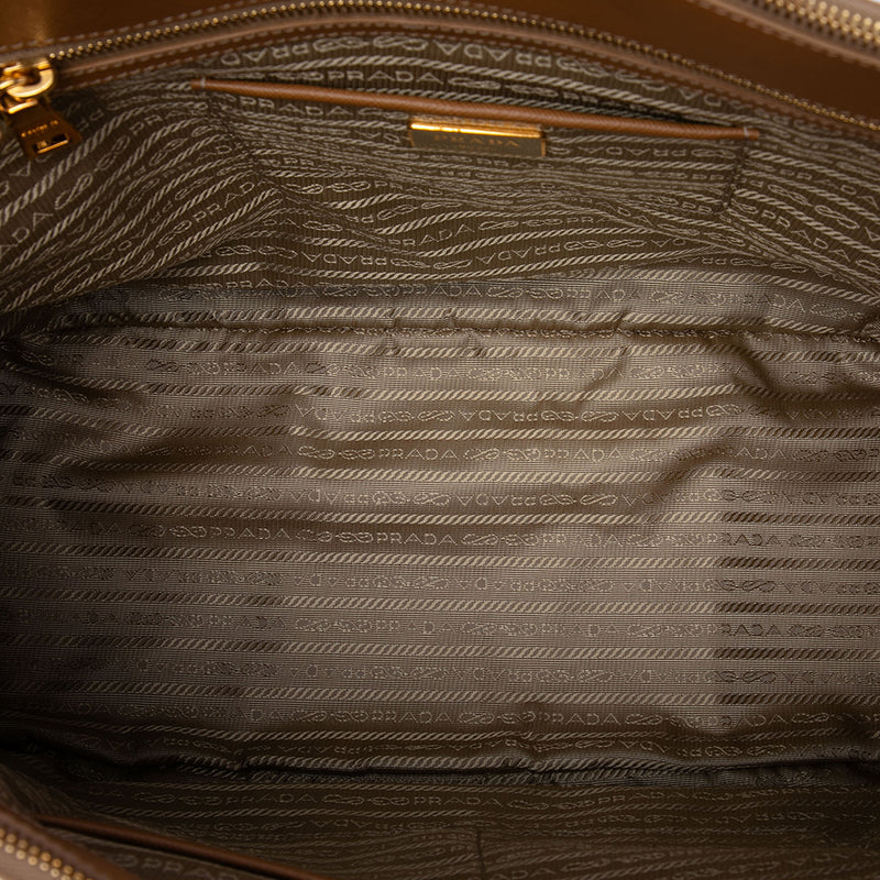 Extra Large Saffiano Lux Galleria Double Zip Tote - Image 4