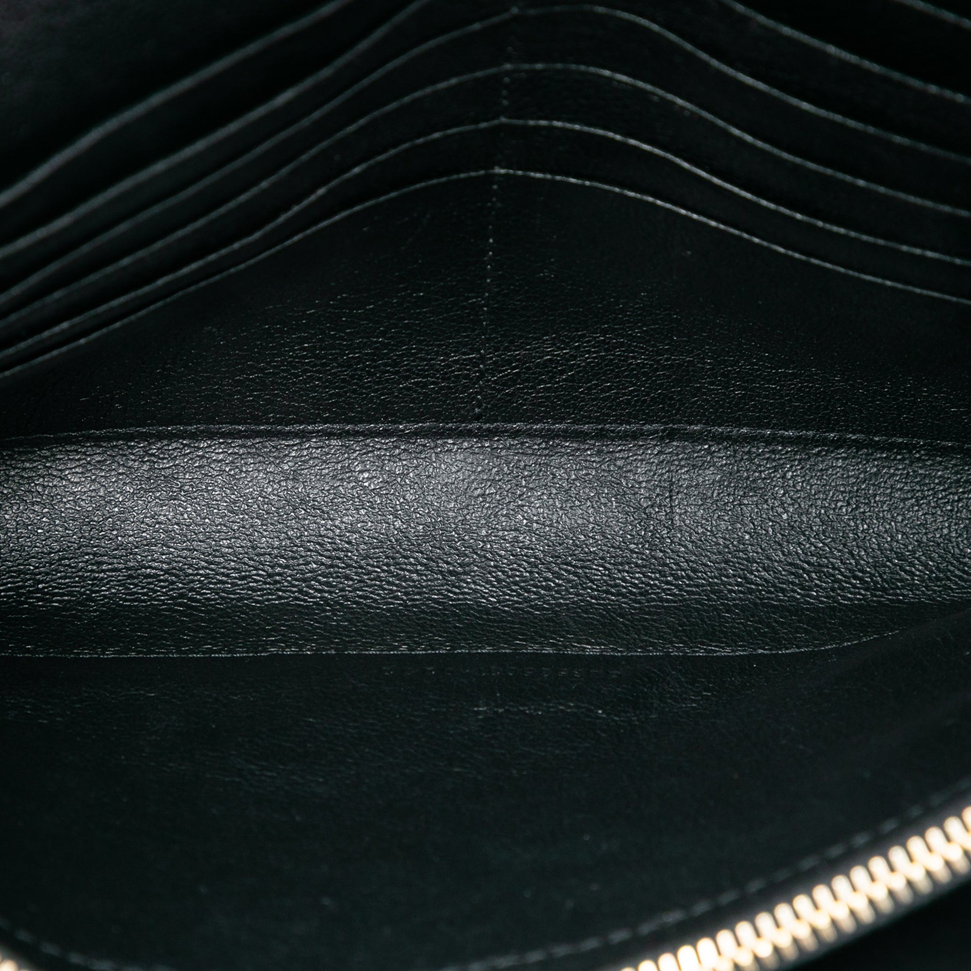 Quilted Diamond Lambskin Becky Wallet on Chain - Image 4