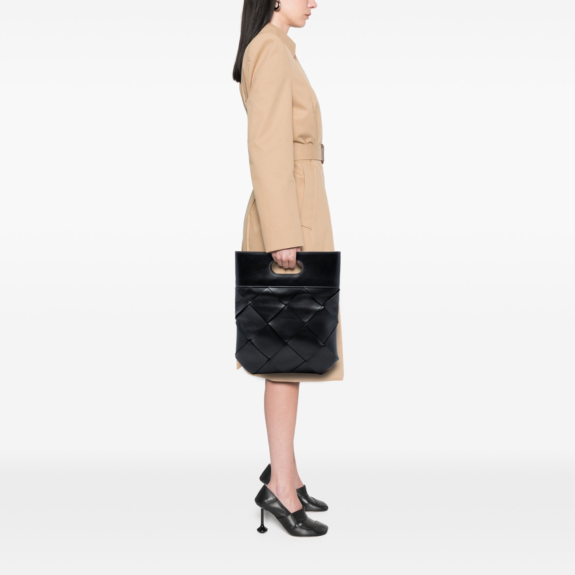 Small Leather Maxi Intrecciato Slip Tote - Image 6