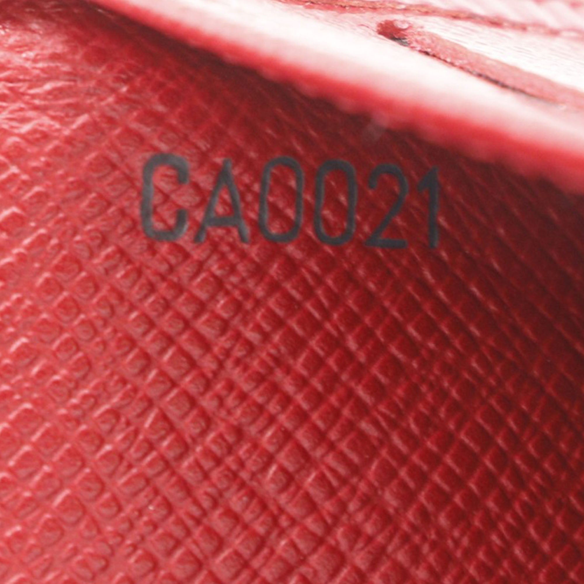 Epi Porte Tresor International Long Wallet - Image 7