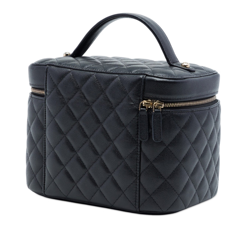 Medium CC Quilted  Caviar Vanity Case - Image 2