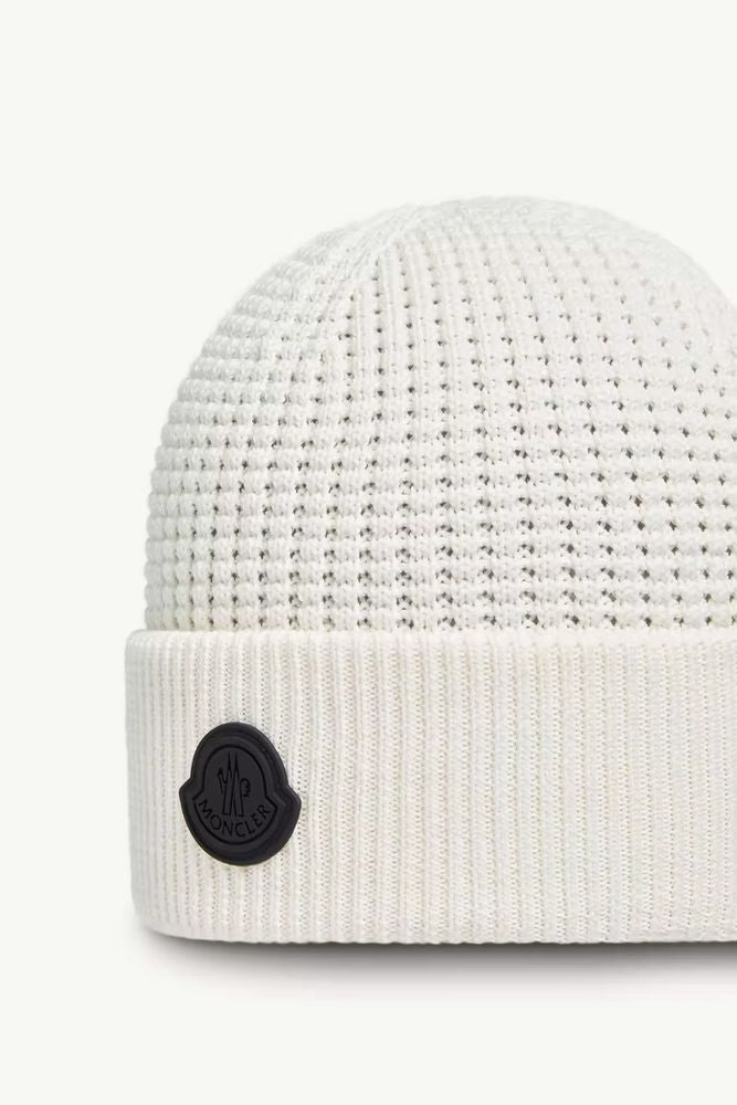 Moncler K20913b00032m1367 Logo-Patch Knit Beanie — White Wool Blend Beanies