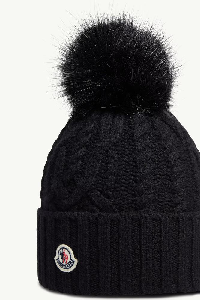 Moncler L20933b00041m4506999 Fur Pom-Pom Beanie — Black Wool With Beanies