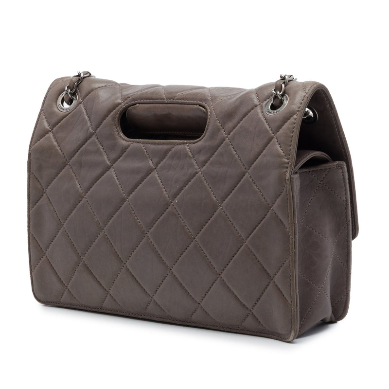Paris Byzance Jumbo Washed Lambskin Take Away Flap - Image 2
