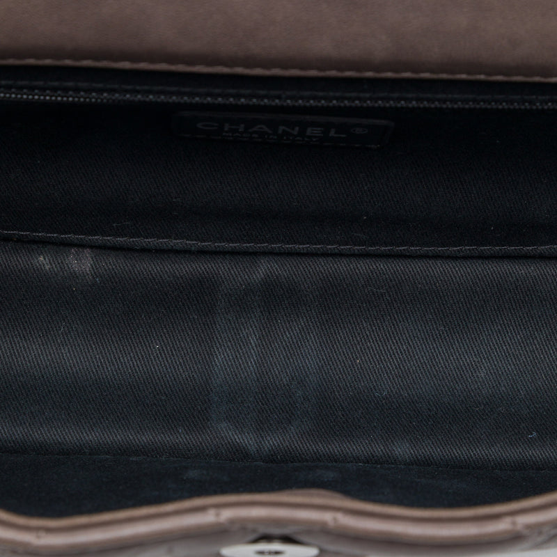 Paris Byzance Jumbo Washed Lambskin Take Away Flap - Image 4
