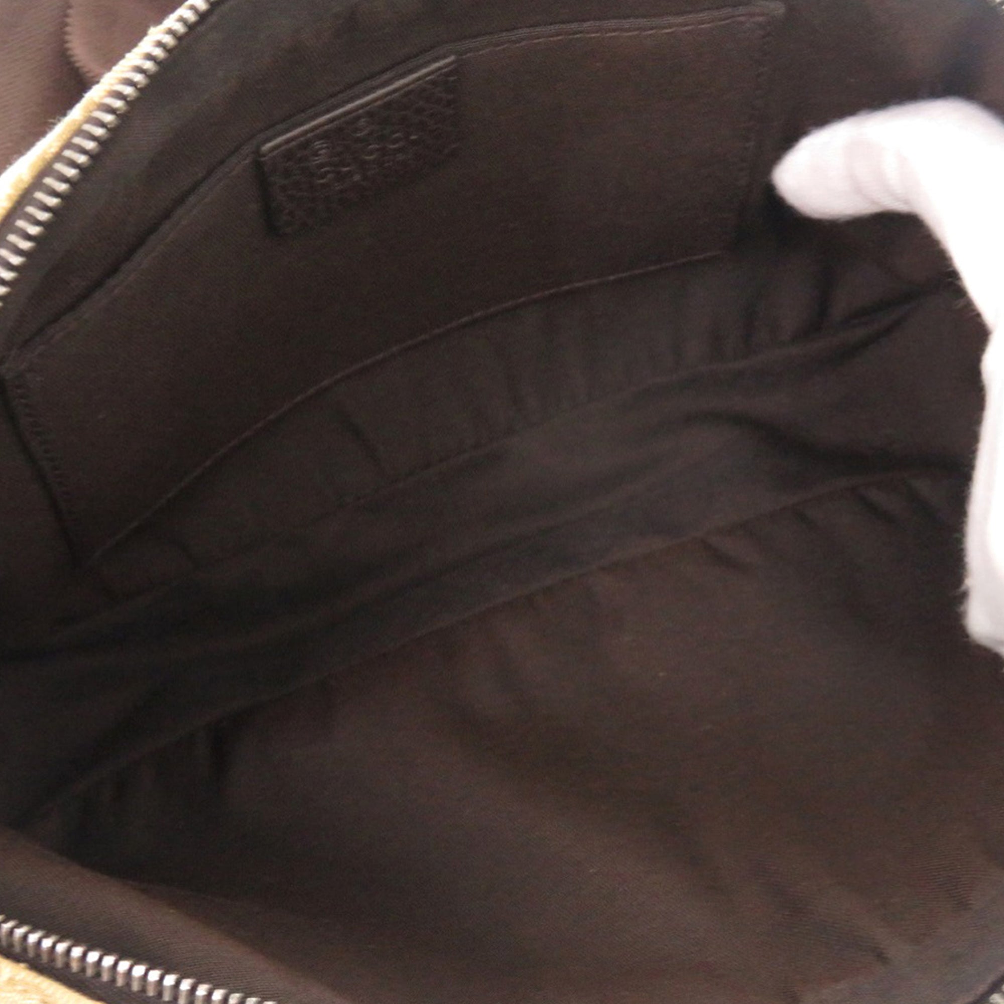 GG Canvas Crossbody - Image 3