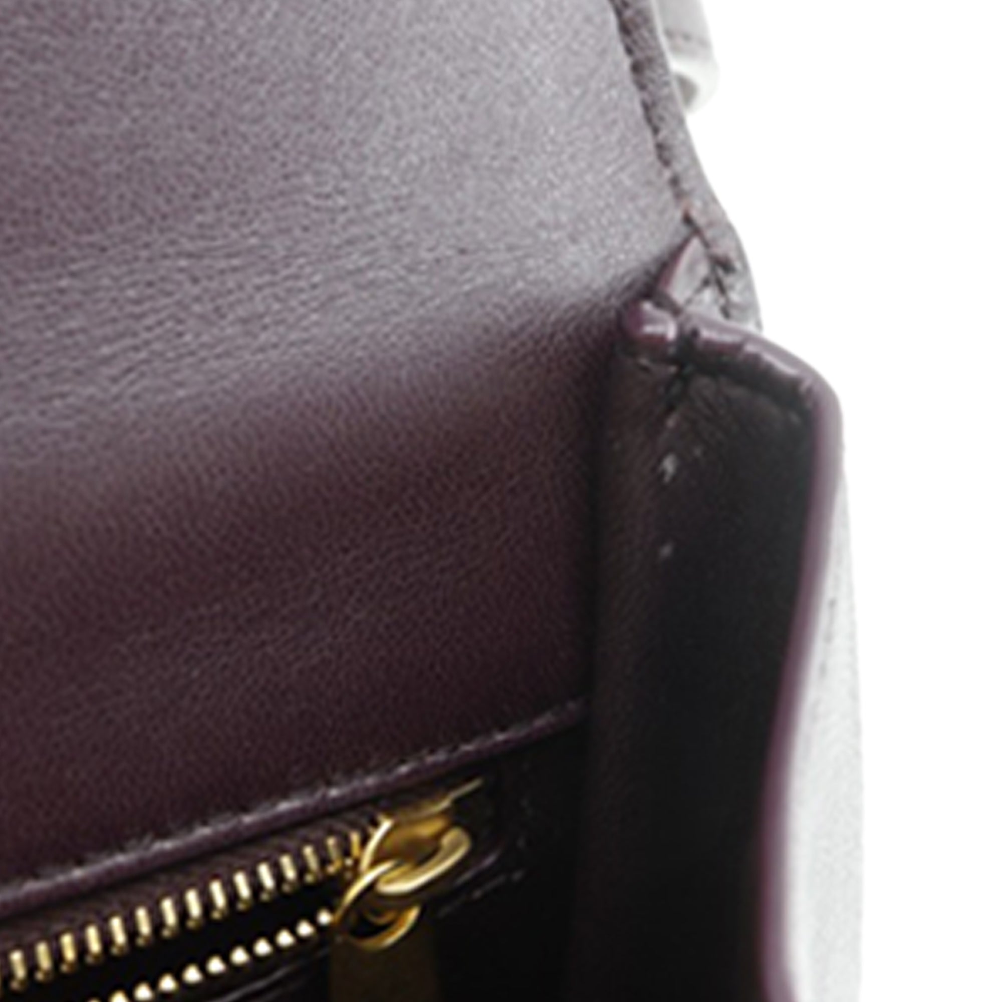 Leather The Clip Crossbody - Image 17
