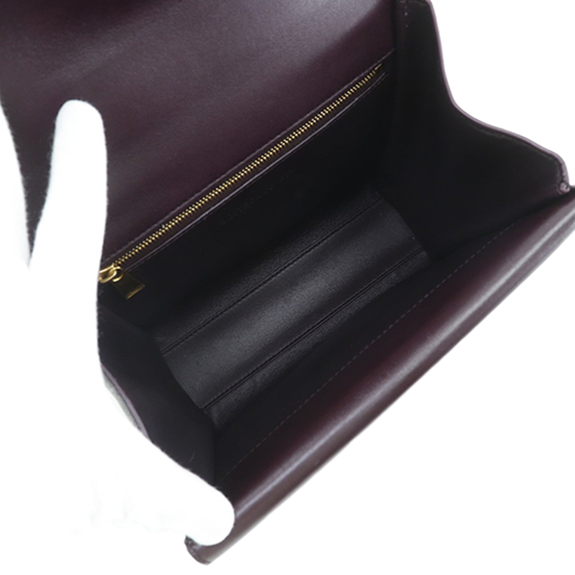Leather The Clip Crossbody - Image 4
