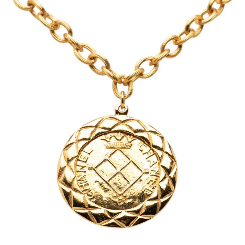 CC Gold Plated Medallion Lion Crest Pendant Necklace - Image 3