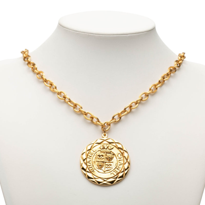 CC Gold Plated Medallion Lion Crest Pendant Necklace - Image 6