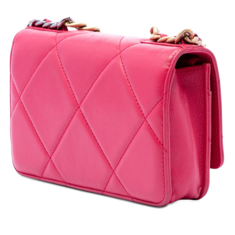 Quilted Lambskin 19 Wallet on Chain - Image 2