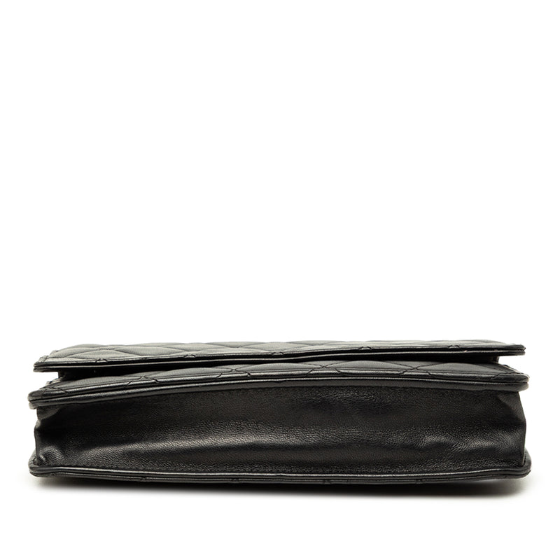 CC Quilted Lambskin Wallet On Chain - Image 3