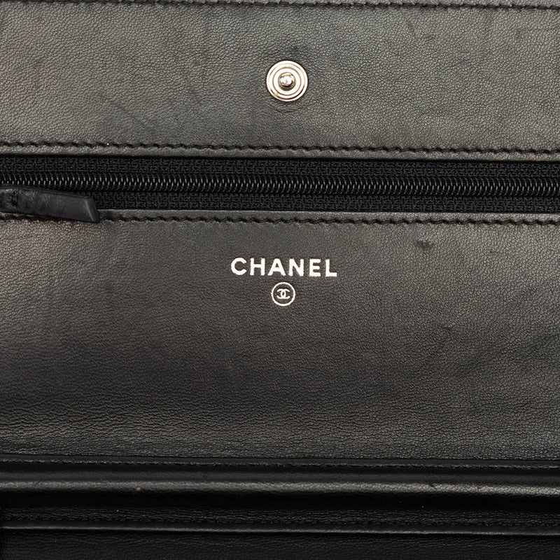CC Quilted Lambskin Wallet On Chain - Image 5