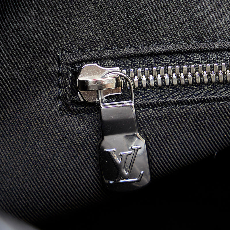Taigarama Outdoor Tote - Image 8