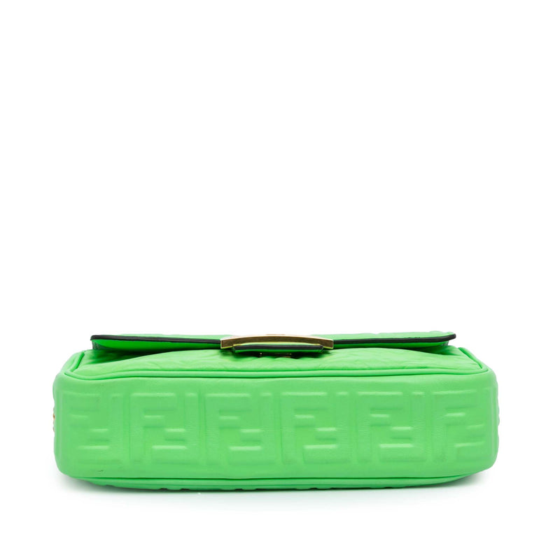 Zucca Embossed Leather Chain Midi Baguette - Image 3
