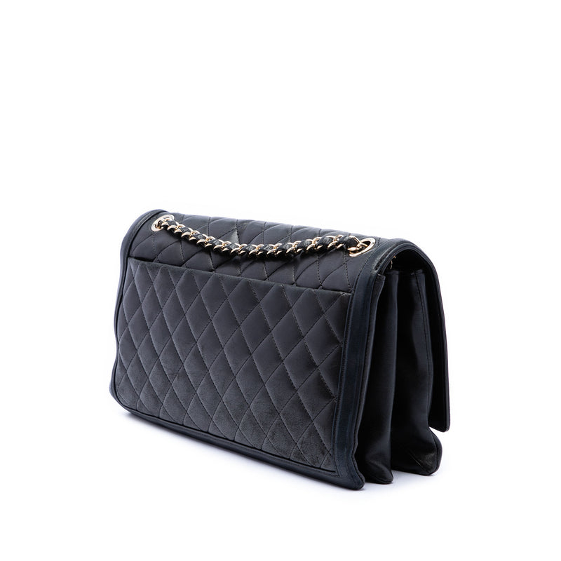 Jumbo Quilted Lambskin 3 Compartment Flap - Image 2