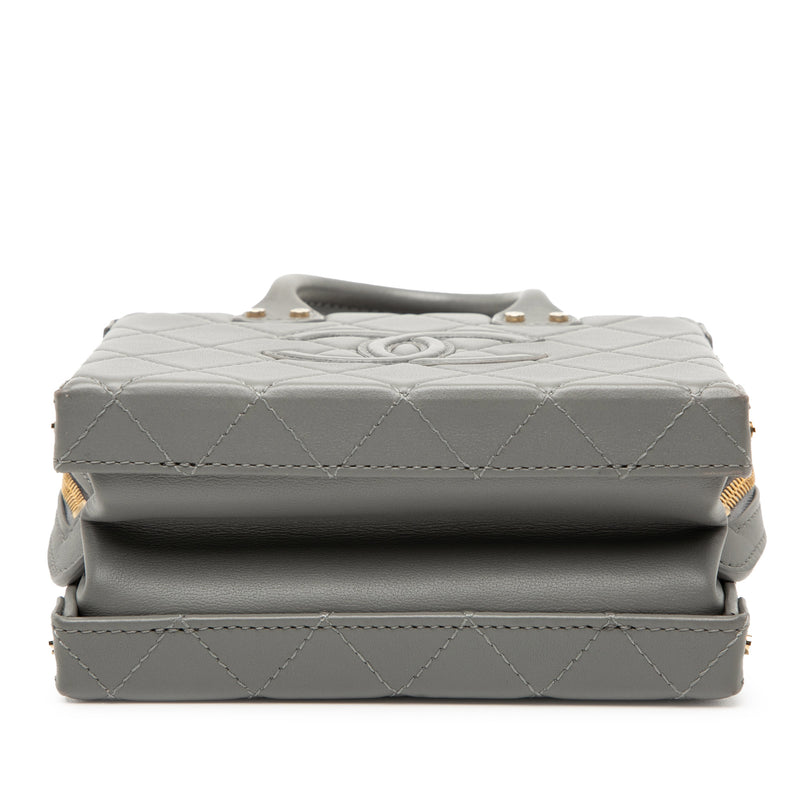 Small CC Quilted Calfskin Top Handle Convertible Vanity Case - Image 3
