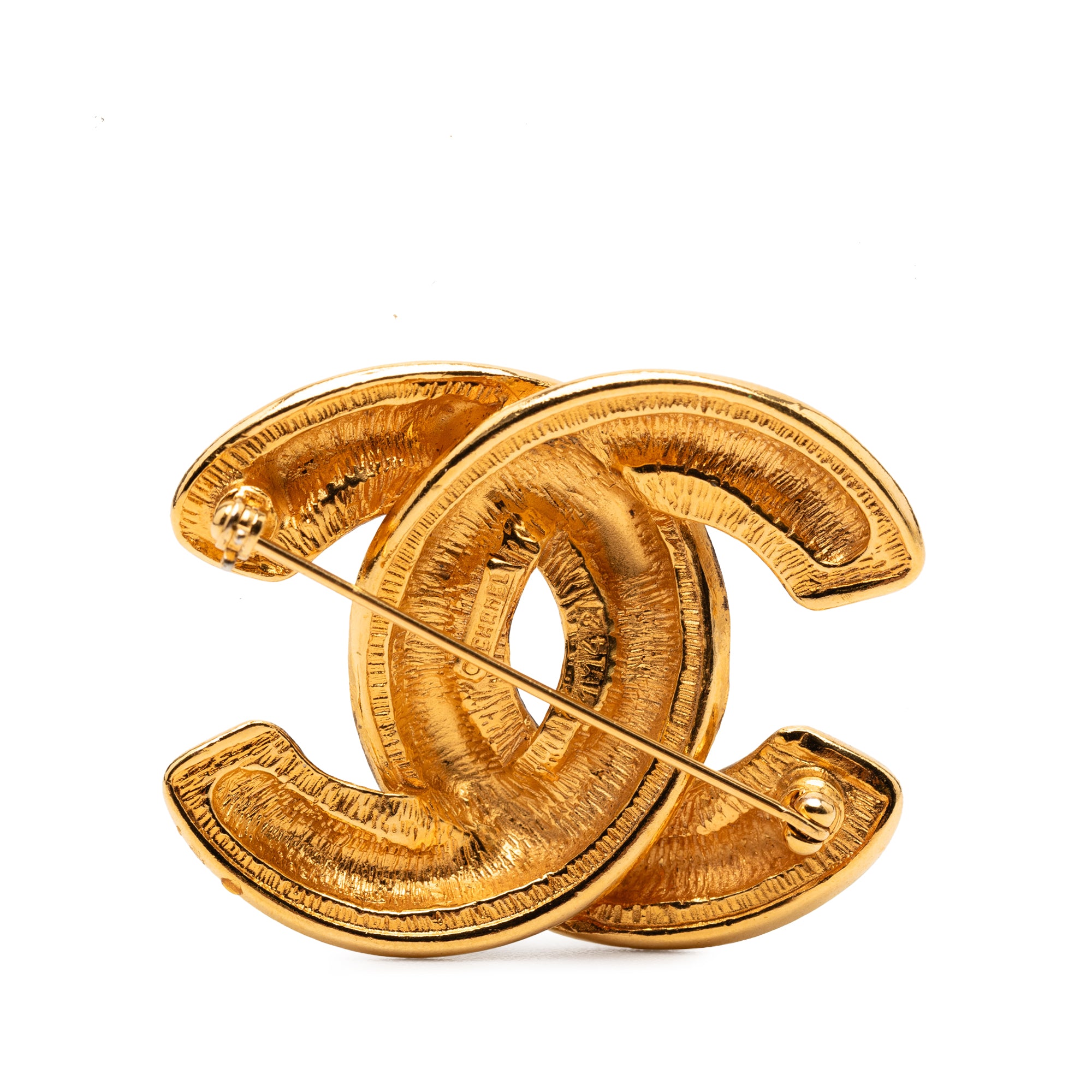 CC Gold Plated Quilted Brooch - Image 2